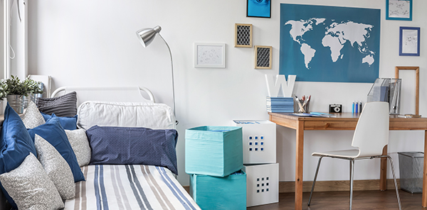 student-apt-600x296